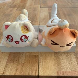 2 Aphmau Meemeow Plushies